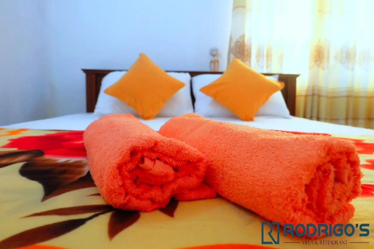 Rodrigo'S Villa & Restaurant Negombo Gasthof