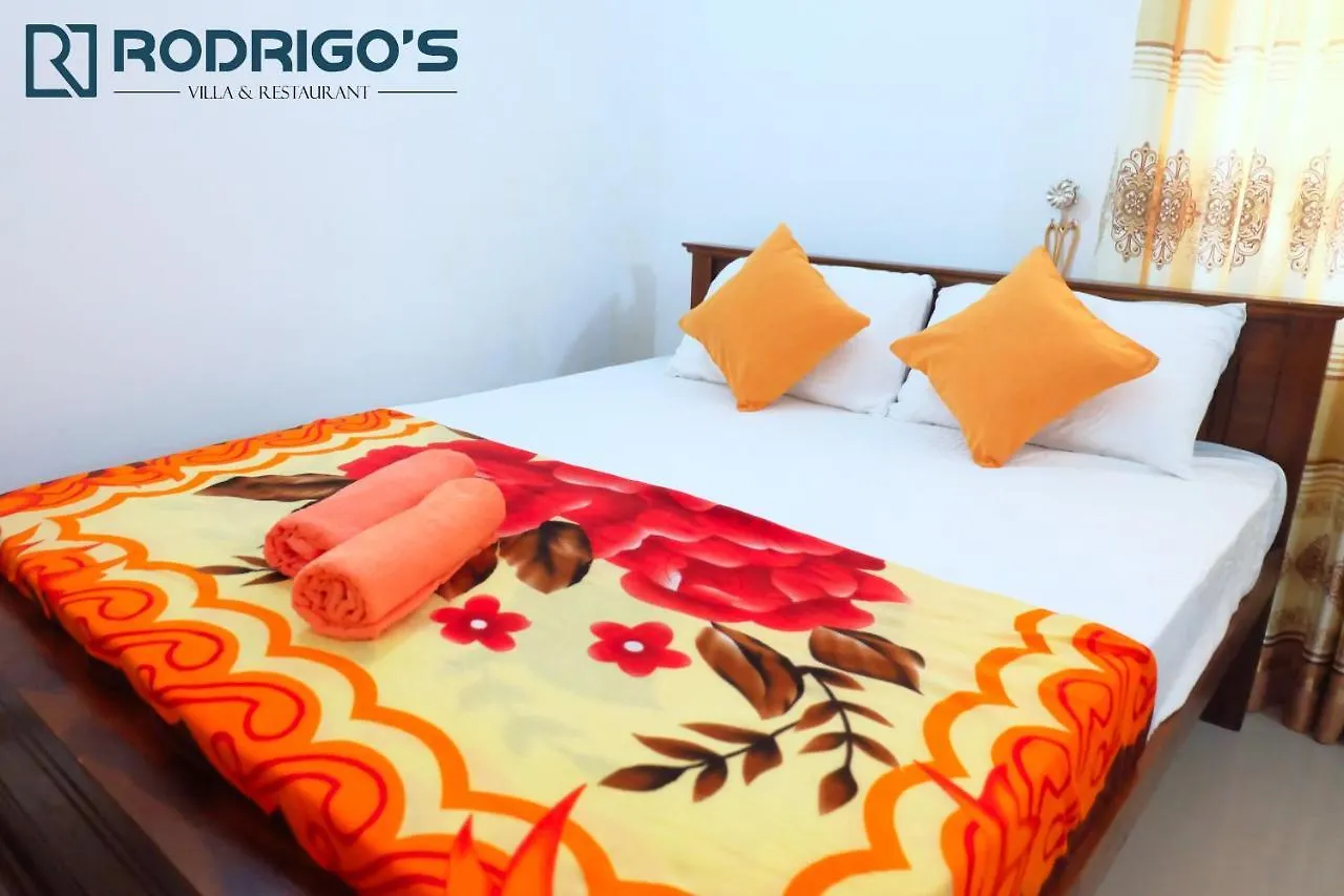 Rodrigo'S Villa & Restaurant Negombo Gasthof